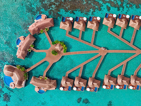 Виллы над водой