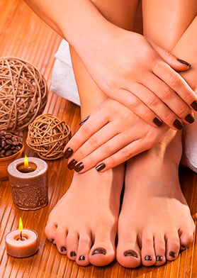 Маникюр и педикюр – гармоничное комбо Révérence