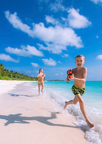 Бегом по идиллическому пляжу Ozen Life Maadhoo