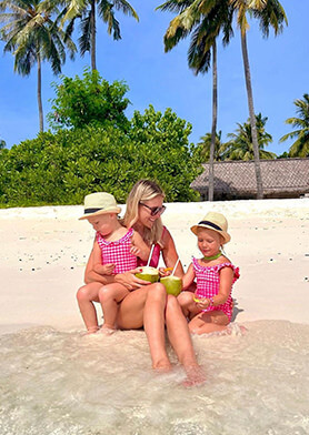 Три модницы-красотки – одна другой лучше