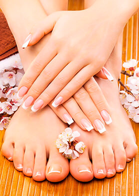 Изысканные процедуры для ног и идеальный педикюр!