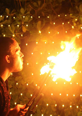 Феерическое огненное шоу – да возгорится пламя любви!