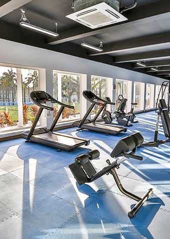 Кондиционированный зал с тренажерами Technogym