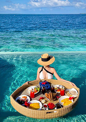 Наслаждаться изысканными плавучими завтраками