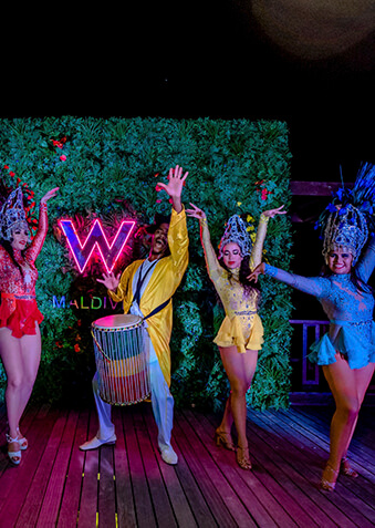 Зажигательные ритмы и искрометные танцы