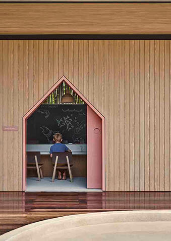 В клубе Footprints всегда есть чем заняться