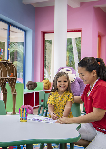 В Dolphin Kids Club скучать невозможно даже без мамы!