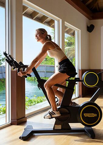 Круглосуточный фитнес-центр оборудован тренажерами Technogym