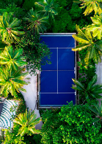 В W Maldives оборудован корт для падел-тенниса