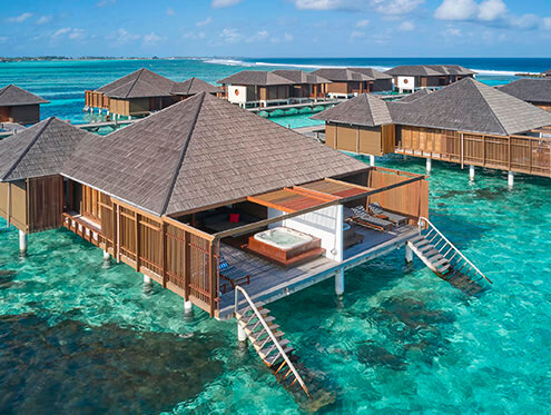 Виллы над водой