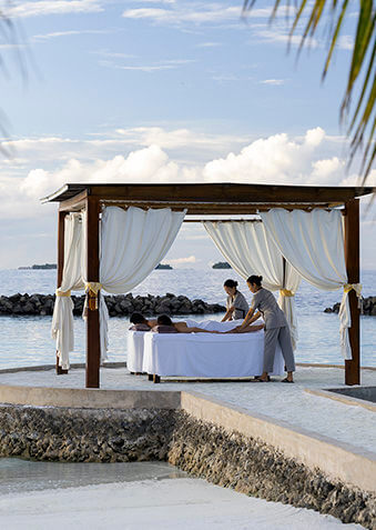 Ритуалы для пар над океаном – еще одна грань любви