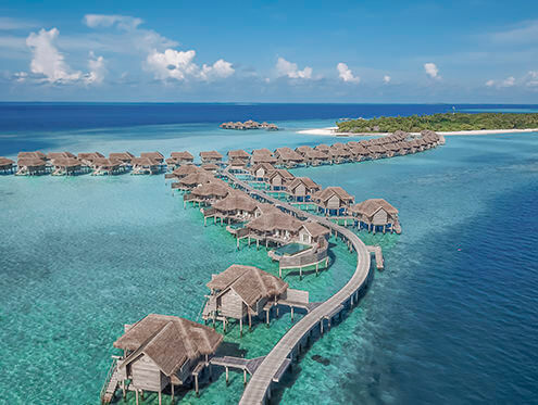 Виллы над водой