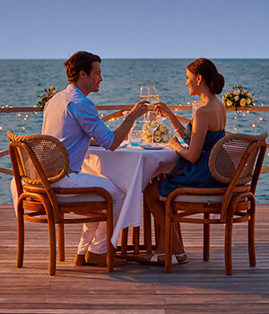 Ужин над водой