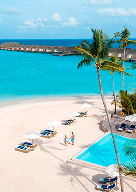 Пейзажный бассейн Baglioni действительно впечатляет!