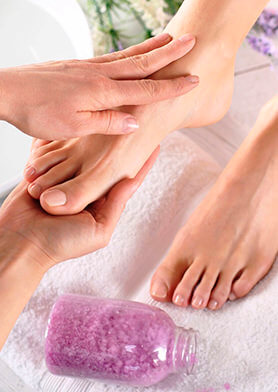 Предварите педикюр профессиональным массажем!