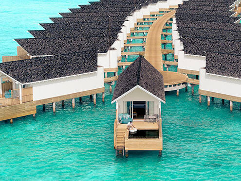 Виллы над водой