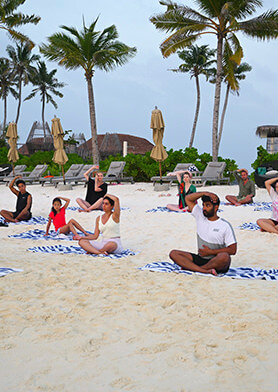 Групповые занятия йогой и медитацией – ежедневно!