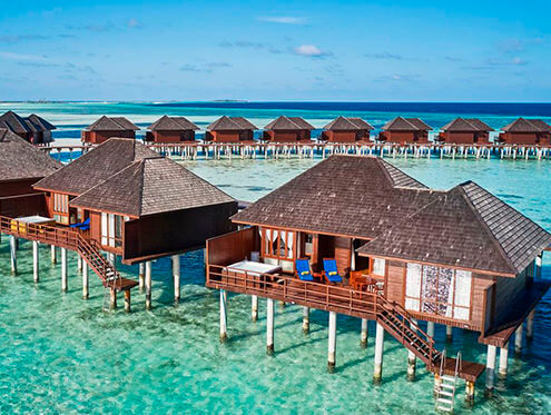 Виллы над водой