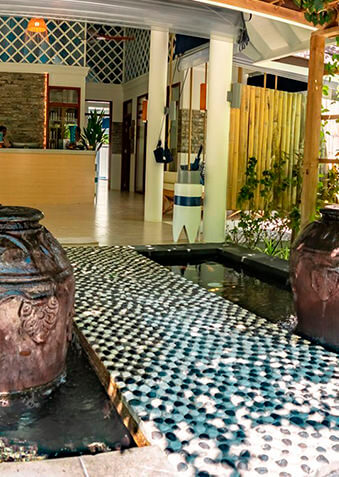 Очаровательный Blue Spa находится на острове Romance