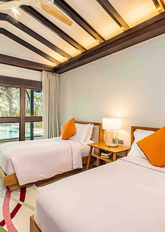 Спальня Earth Pool Pavilion: идеально для двоих юных гостей