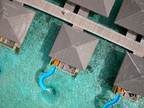 Виллы над водой