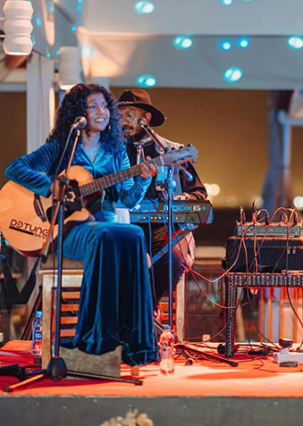 В Kurumba почти каждый вечер звучит живая музыка