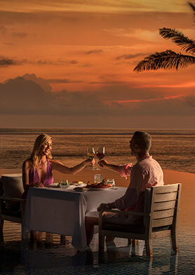 Устраивать романтические ужины на берегу океана