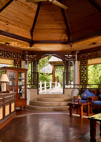 Путешествие в страну релакса начинается с ресепшн