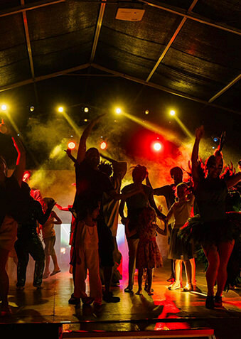 Сегодня зажигают все гости Siyam World Maldives!