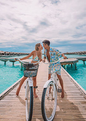 Каждому гостю Anantara Kihavah Maldives по велосипеду