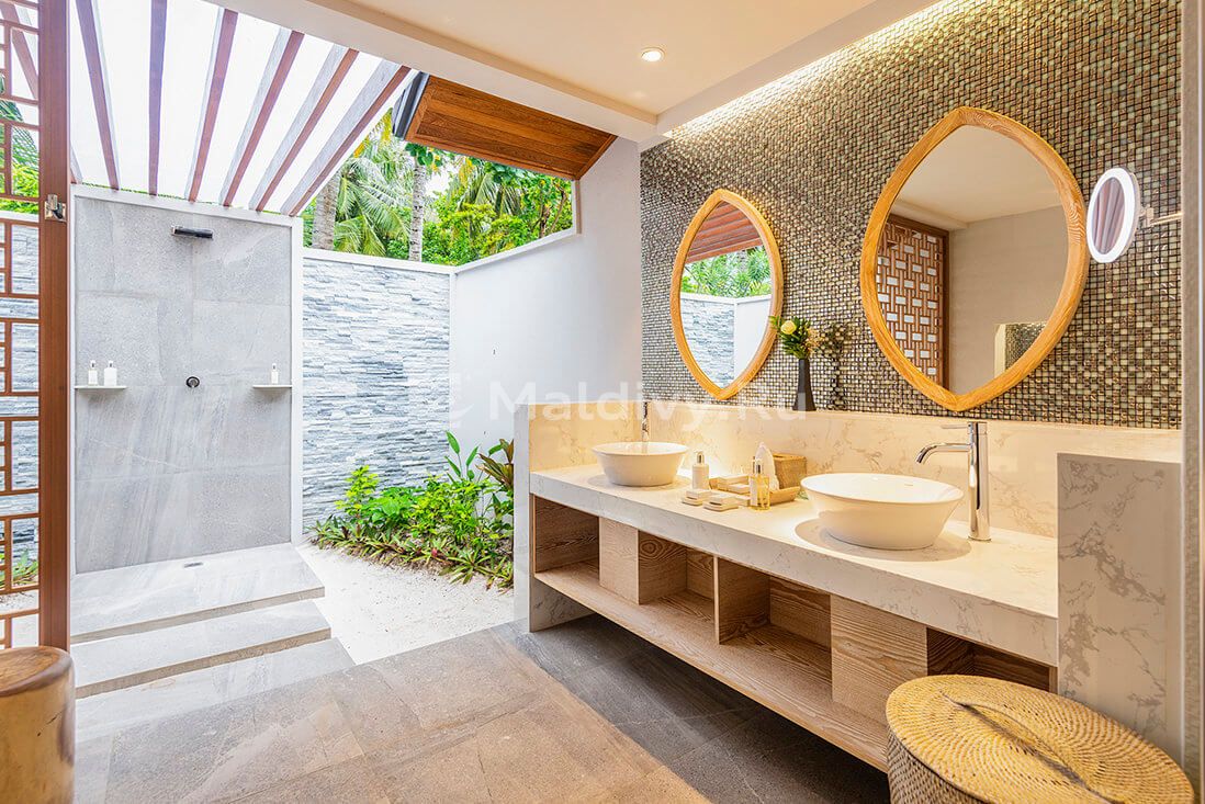 Тропический душ