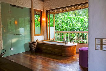 Ванная на втором уровне