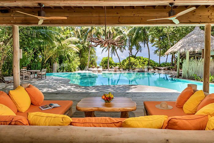 Лаунж на террасе