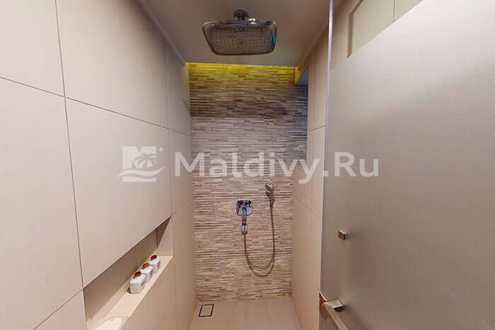 Закрытый душ