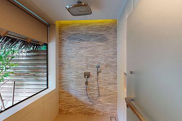 Закрытый душ