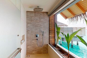 Закрытый душ