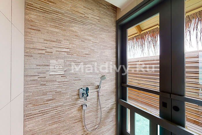 Закрытый душ