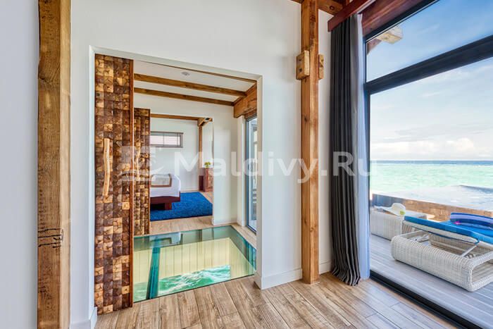 Стеклянный пол